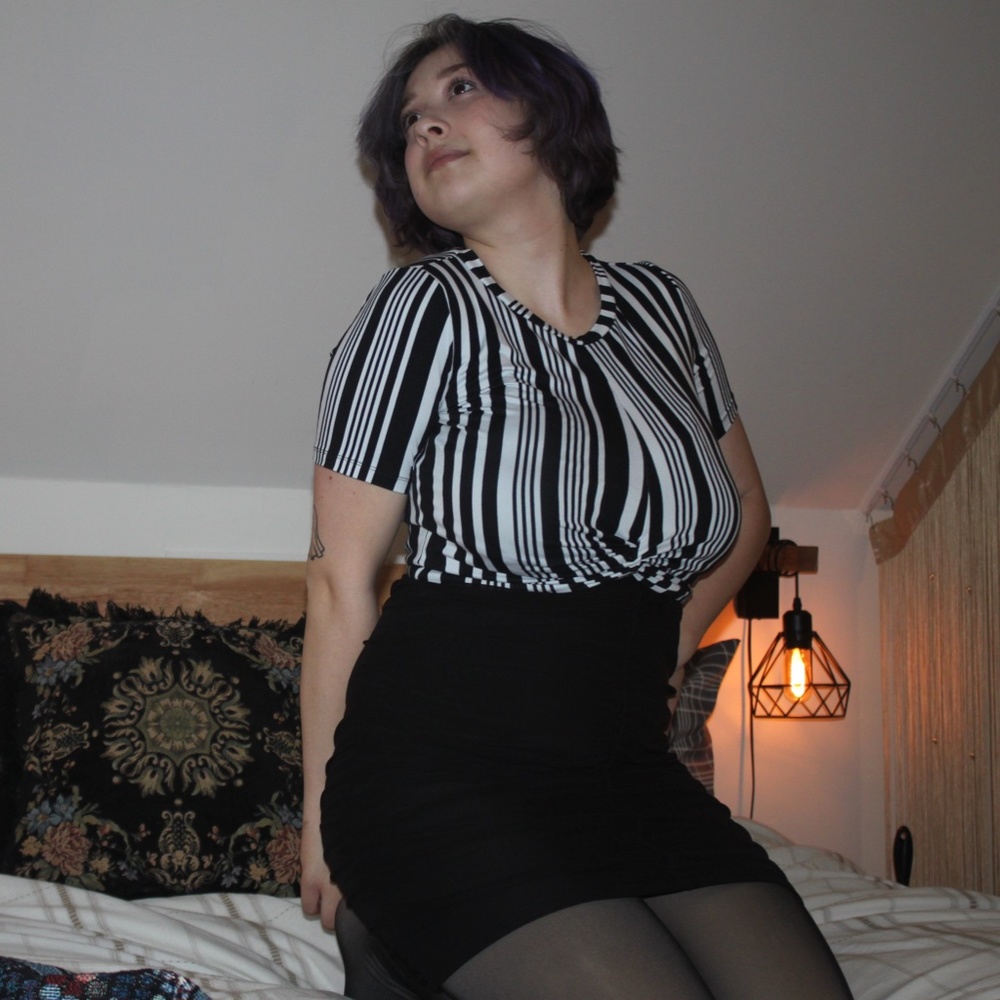 Striped Referee Sexy Crop Top Front Twist Soft Size Medium